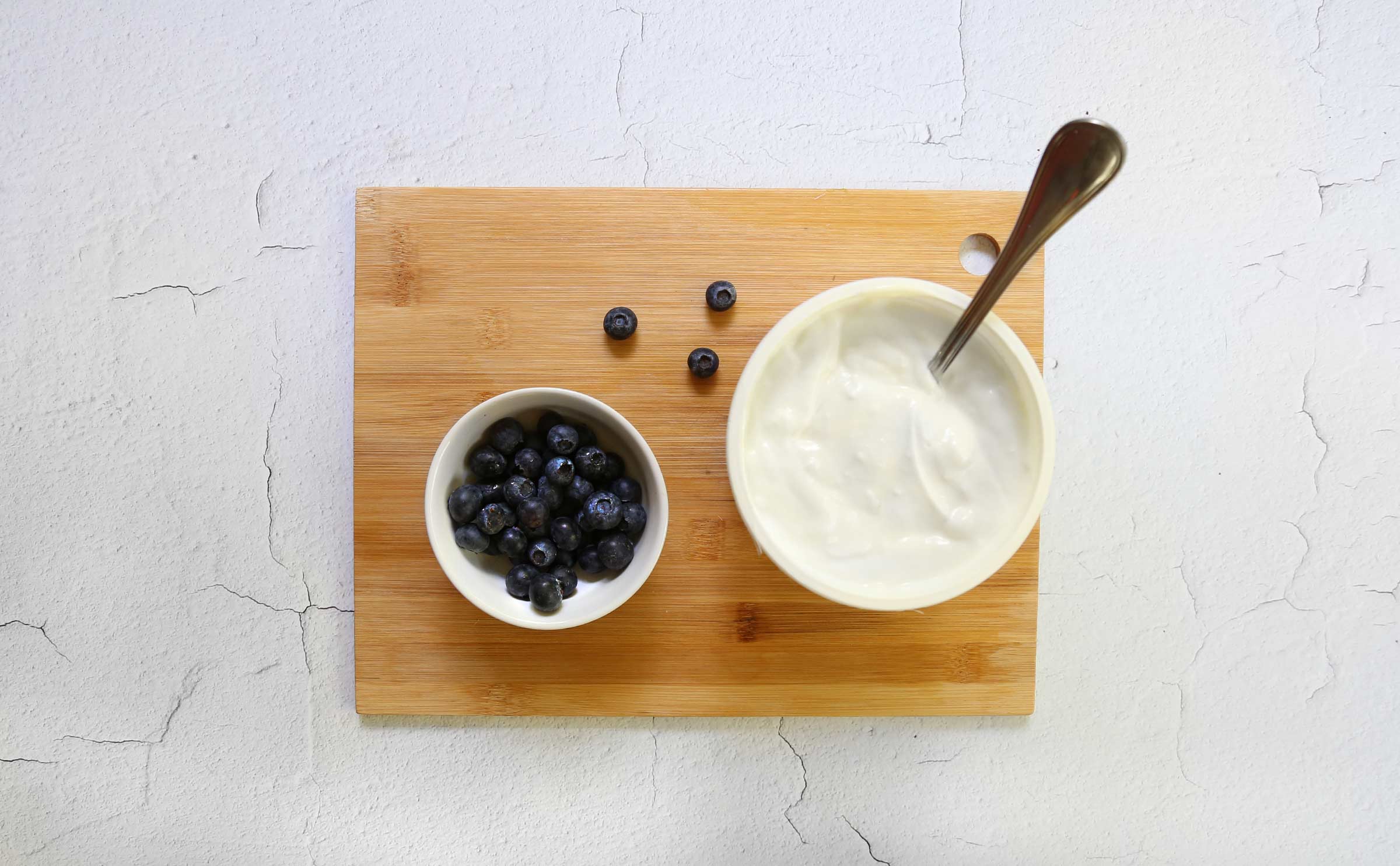 Blueberries-for-dogs-treats